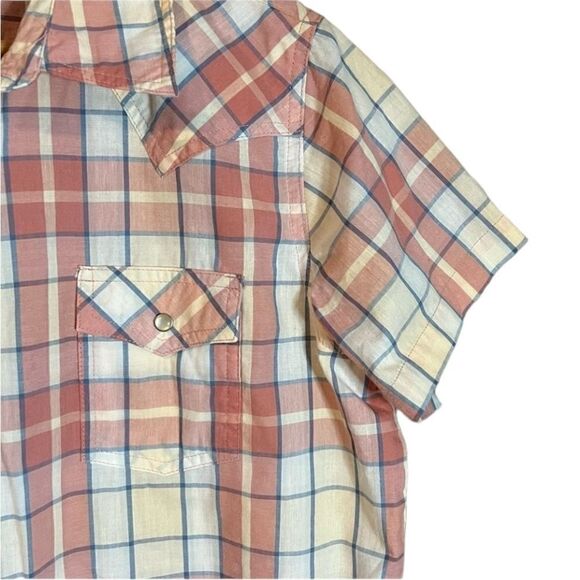 3 for $30! Wrangler short sleeve shirt with  snap buttons - Picture 5 of 8